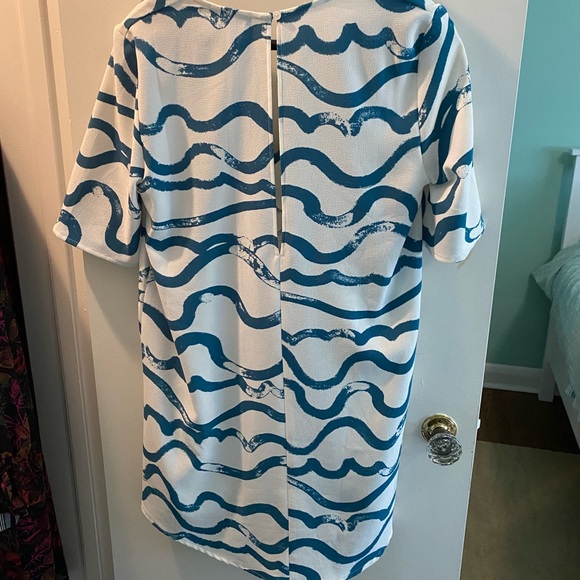 AMERICAN APPAREL SHIFT DRESS - Picture 3 of 6